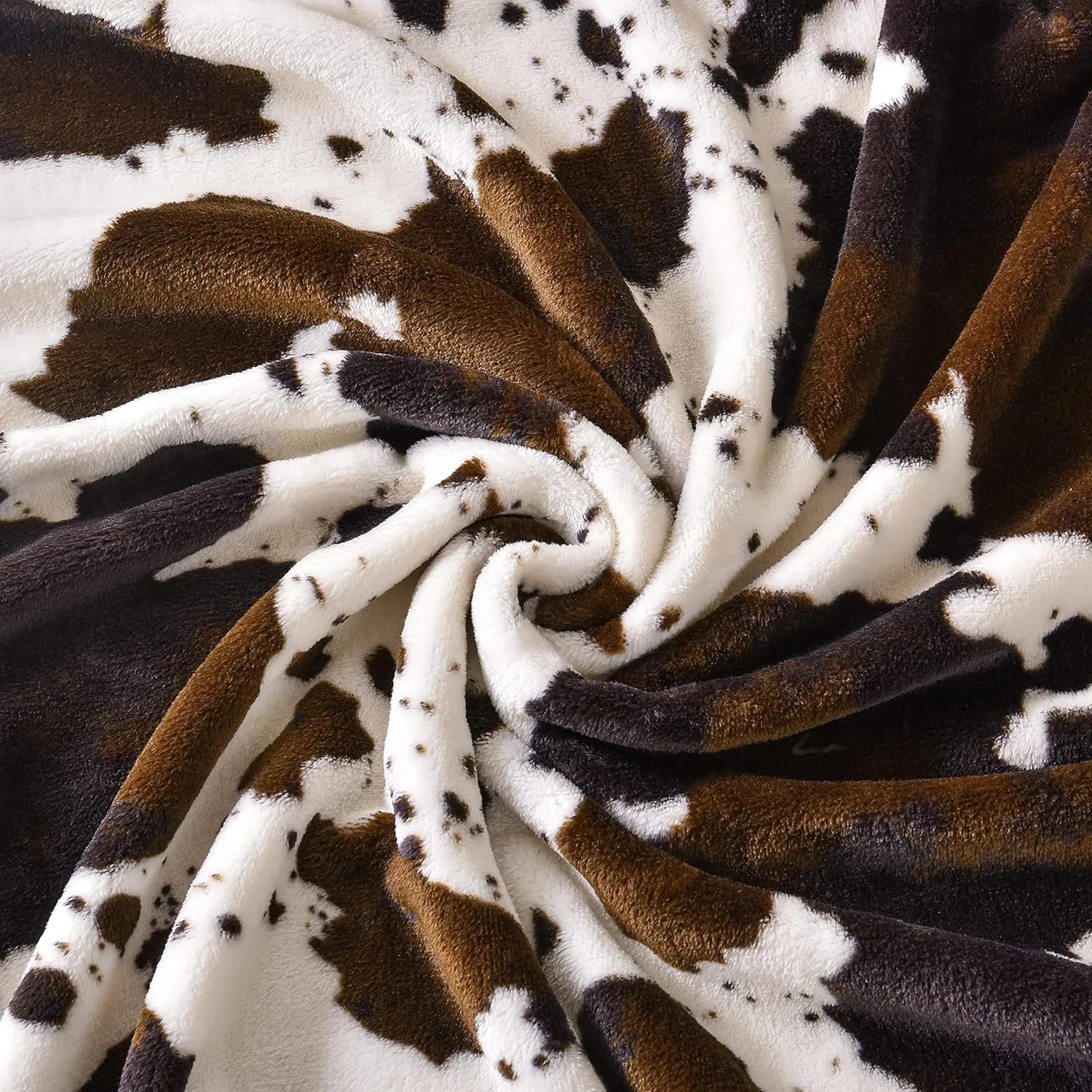 Bnuitland Cow Print Throw Blanket with Storage Pouch, 300 GSM Double Sided Cute for Bed/Sofa/Lap, Gift Blanket for Kids/Babys/Pets, Super Soft Cozy Lightweight Fuzzy Flannel Throw, 5040 inch