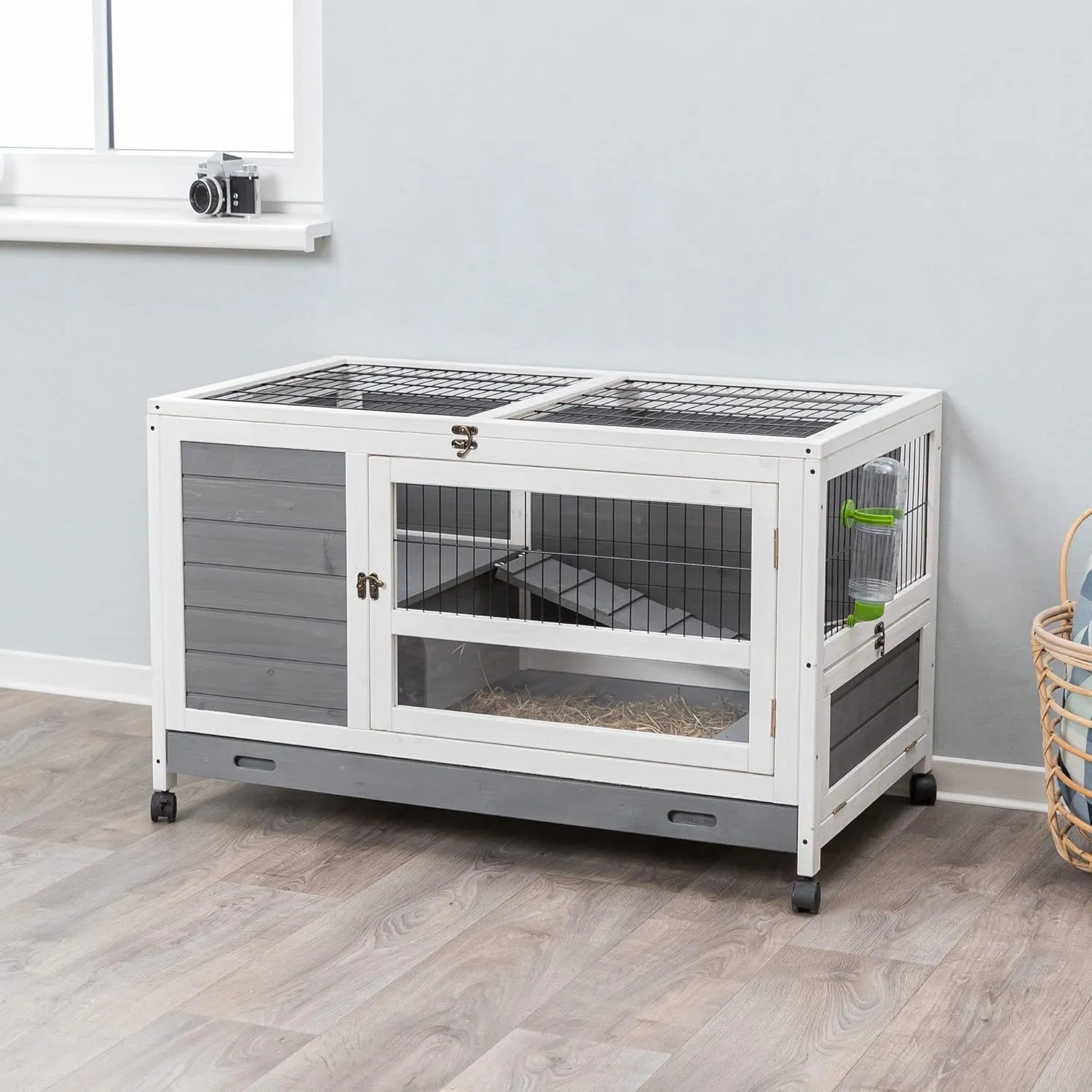 TRIXIE Natura Small Indoor Rabbit Hutch, Pet House for Rabbits and Guinea Pigs, Bunny Cage on Wheels, Pull Out Tray
